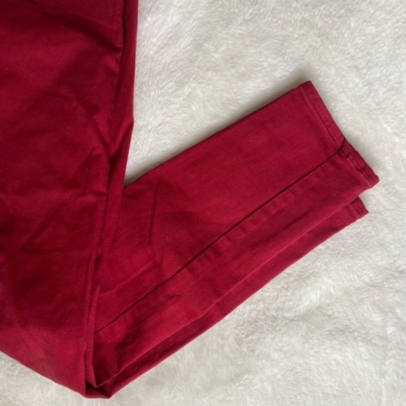 Old Navy Rock Star Red Skinny Jeans Women's Size 4 Colored Pop of Color Classic - Picture 9 of 15